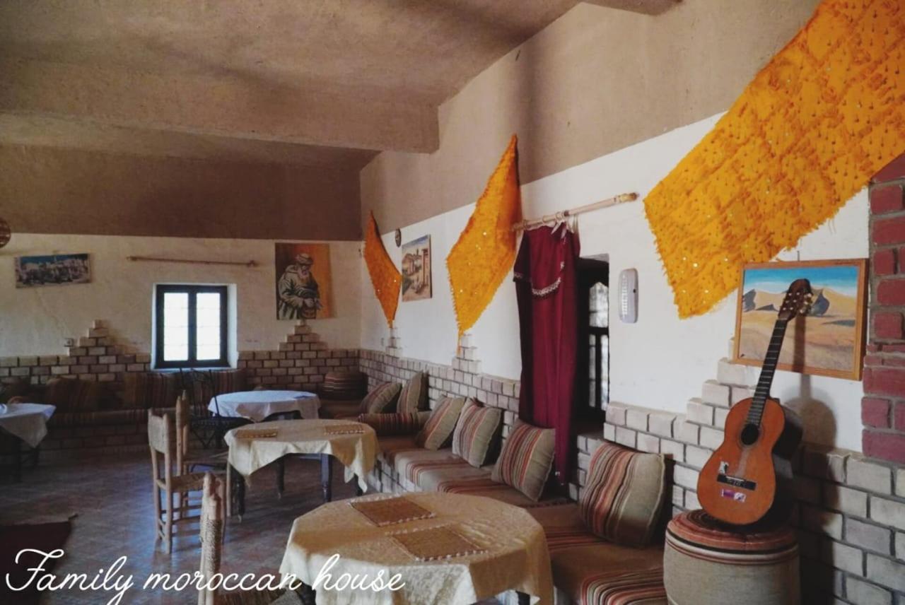 Family Moroccan House Merzouga Exteriör bild
