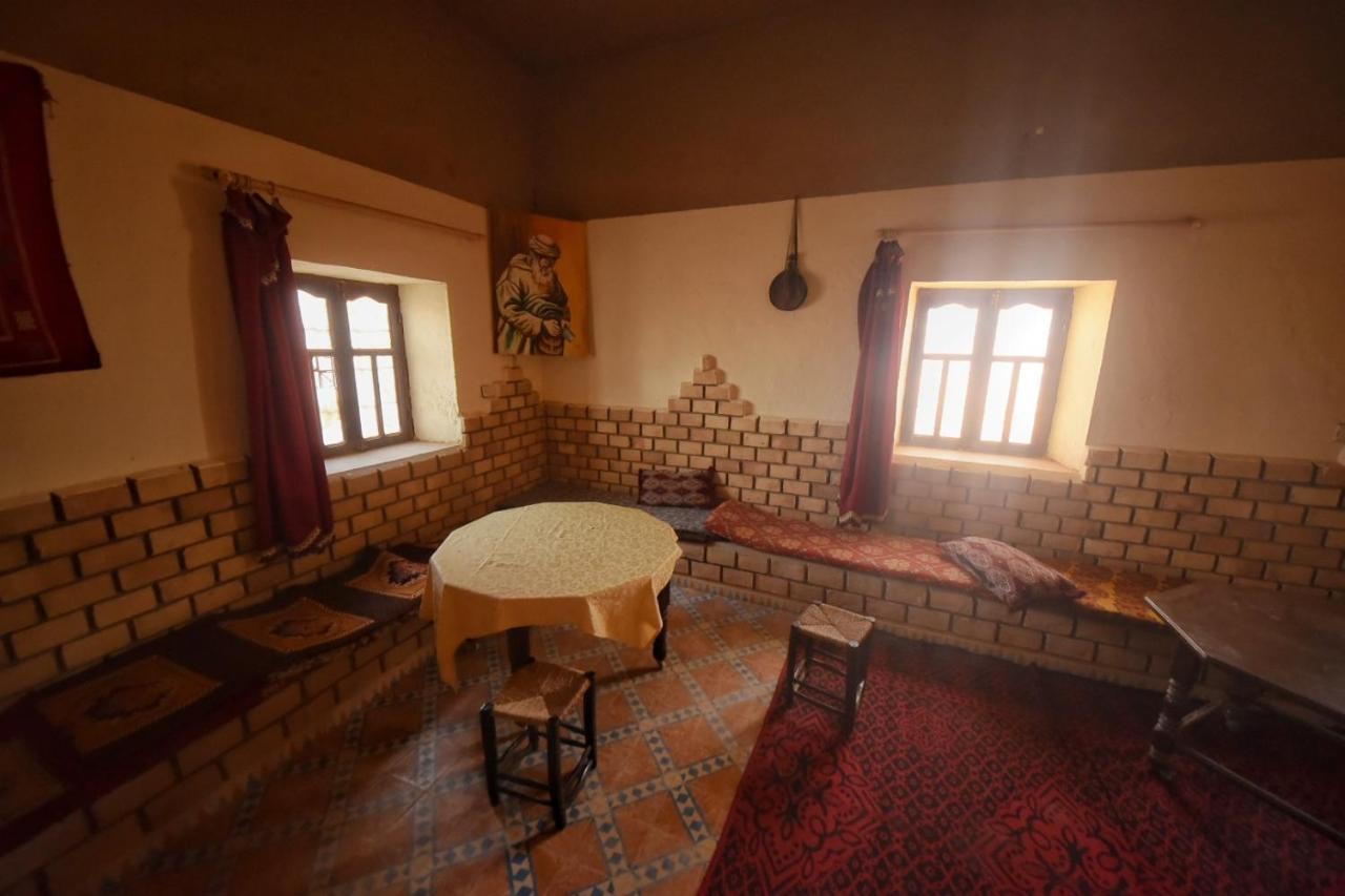 Family Moroccan House Merzouga Exteriör bild